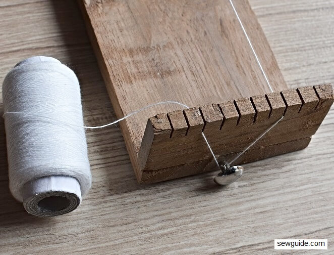用珠编织织机制作珠胶带